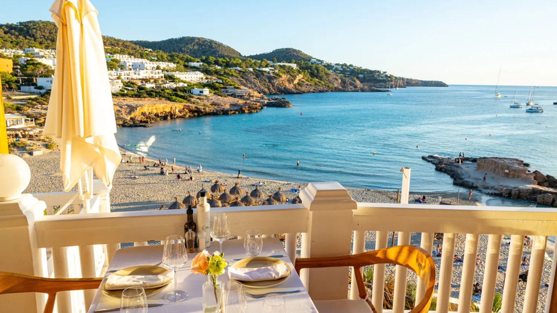 Cotton Beach Club en Cala Tarida, Ibiza