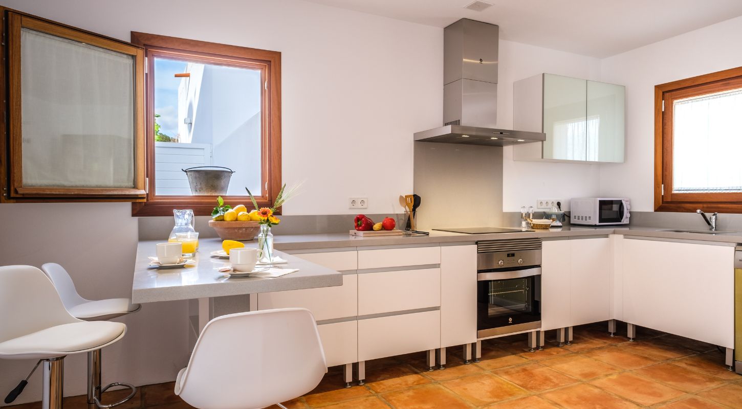 Interior de alojamiento de Can Lluc para una estancia de invierno en Ibiza